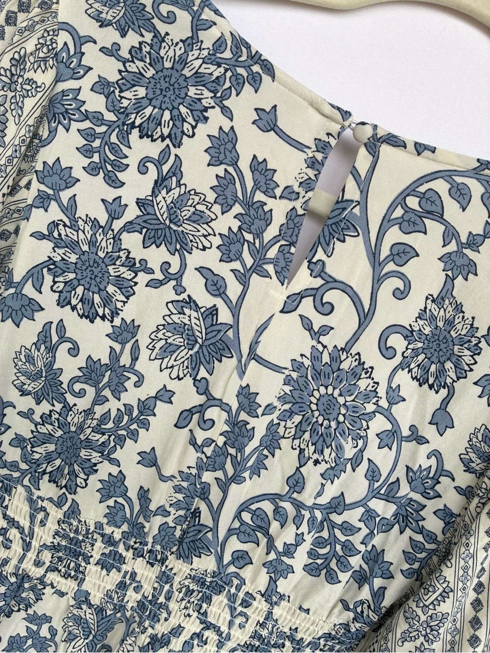 Sincerely Jules Blue White Floral Boho Mini Dress NWT Size Medium - Picture 6 of 7